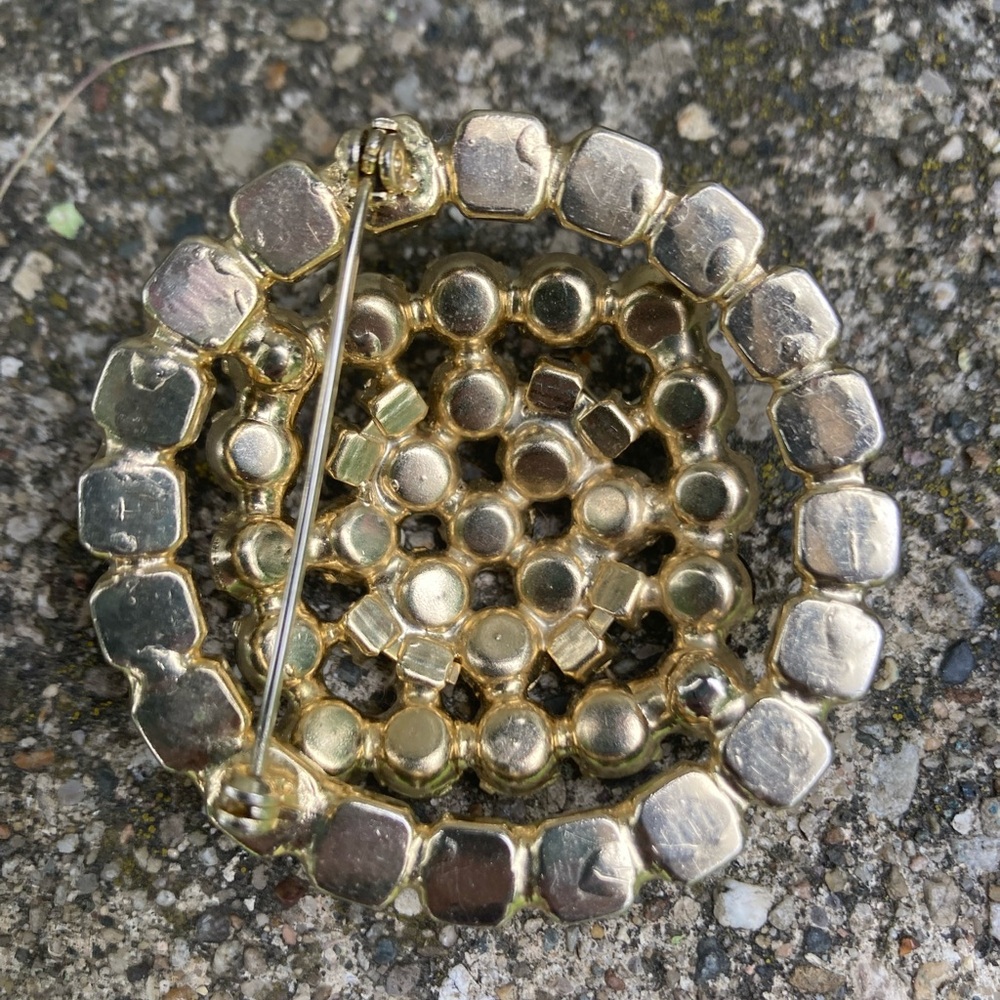 Beautiful Vintage Brooch - Picture 3 of 6